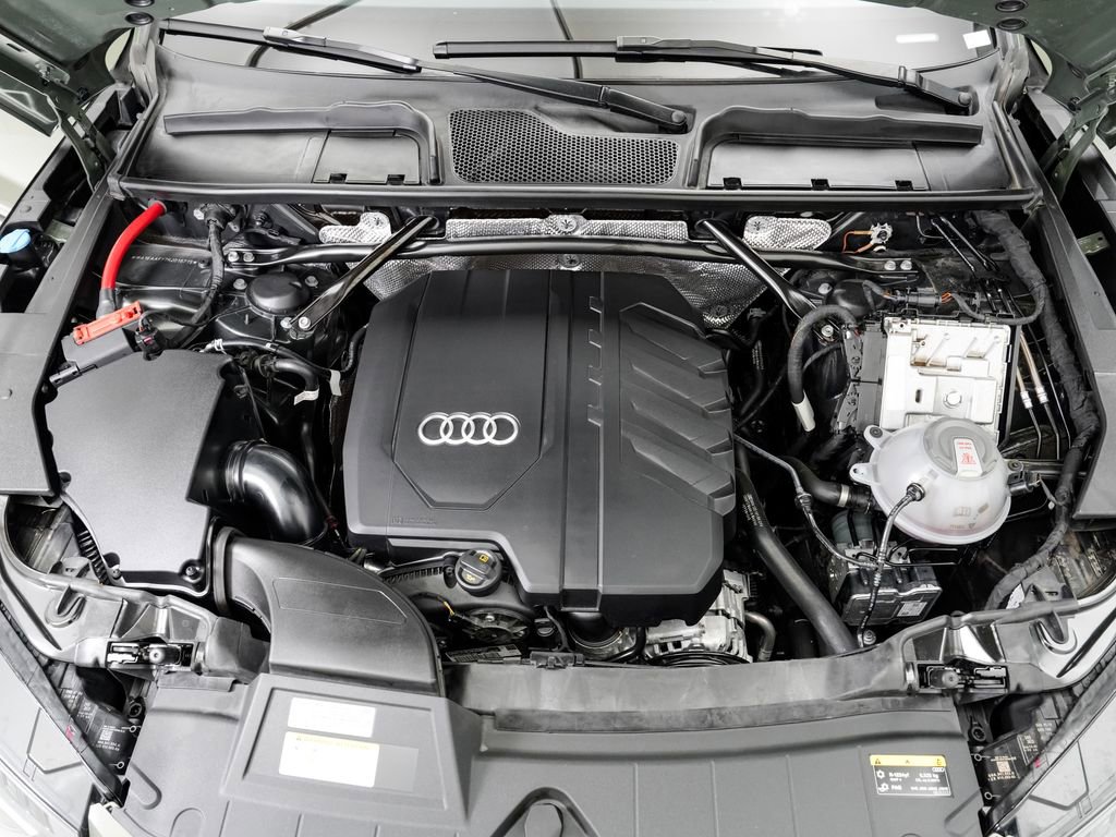 Certified 2024 Audi Q5 2.0T Premium Plus w/ Premium Plus Package AWD/4WD image 25