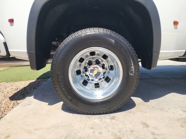 New 2026 Chevrolet Silverado 3500 High Country w/ Technology Package AWD/4WD image 27