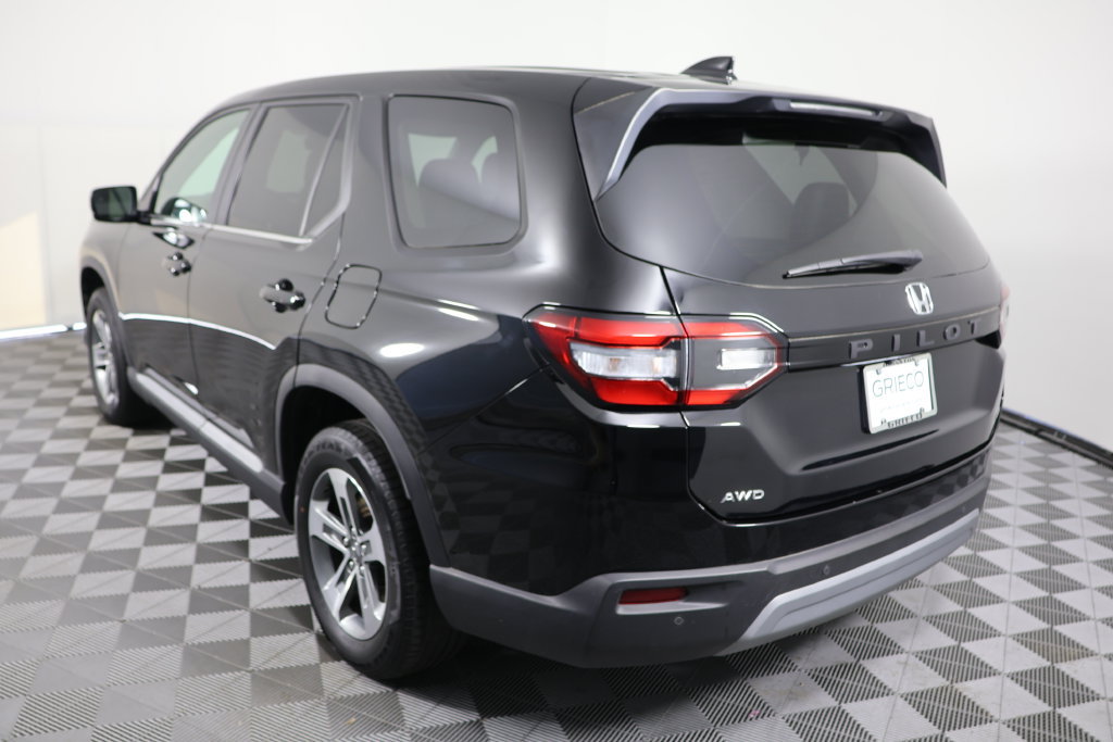 Used 2024 Honda Pilot EX-L image 6