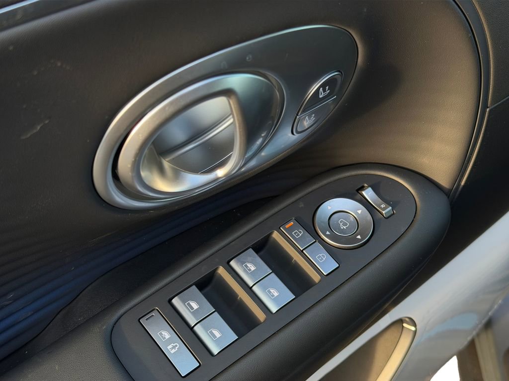 New 2026 Hyundai Ioniq 9 Limited image 17