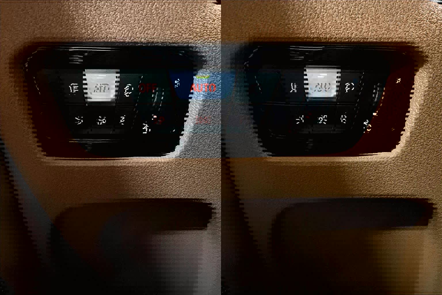 Used 2024 BMW i4 M50 image 35