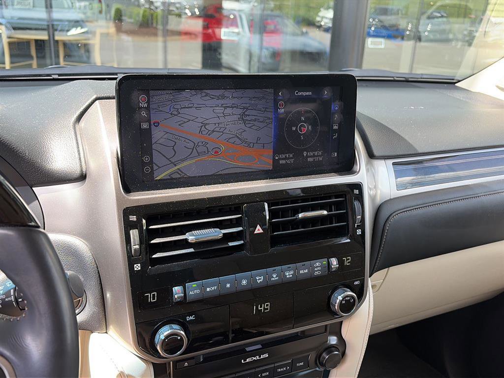 Used 2023 Lexus GX 460 Premium w/ Premium Package image 6
