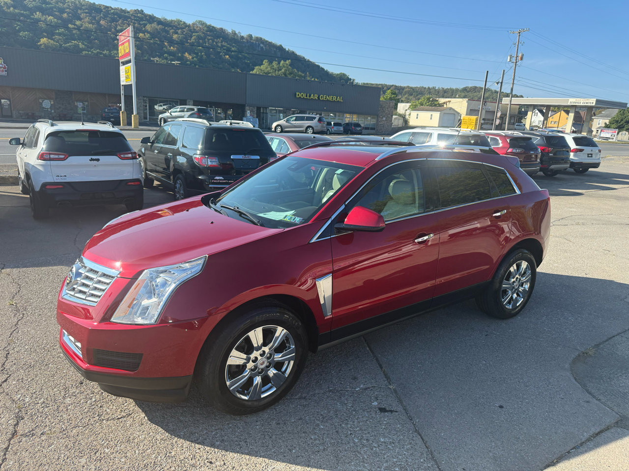 Used 2015 Cadillac SRX Luxury w/ Driver Awareness Package image 8