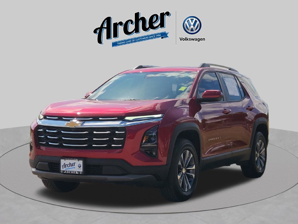 Used 2026 Chevrolet Equinox LT w/ Safety and Technology Package FWD image 3