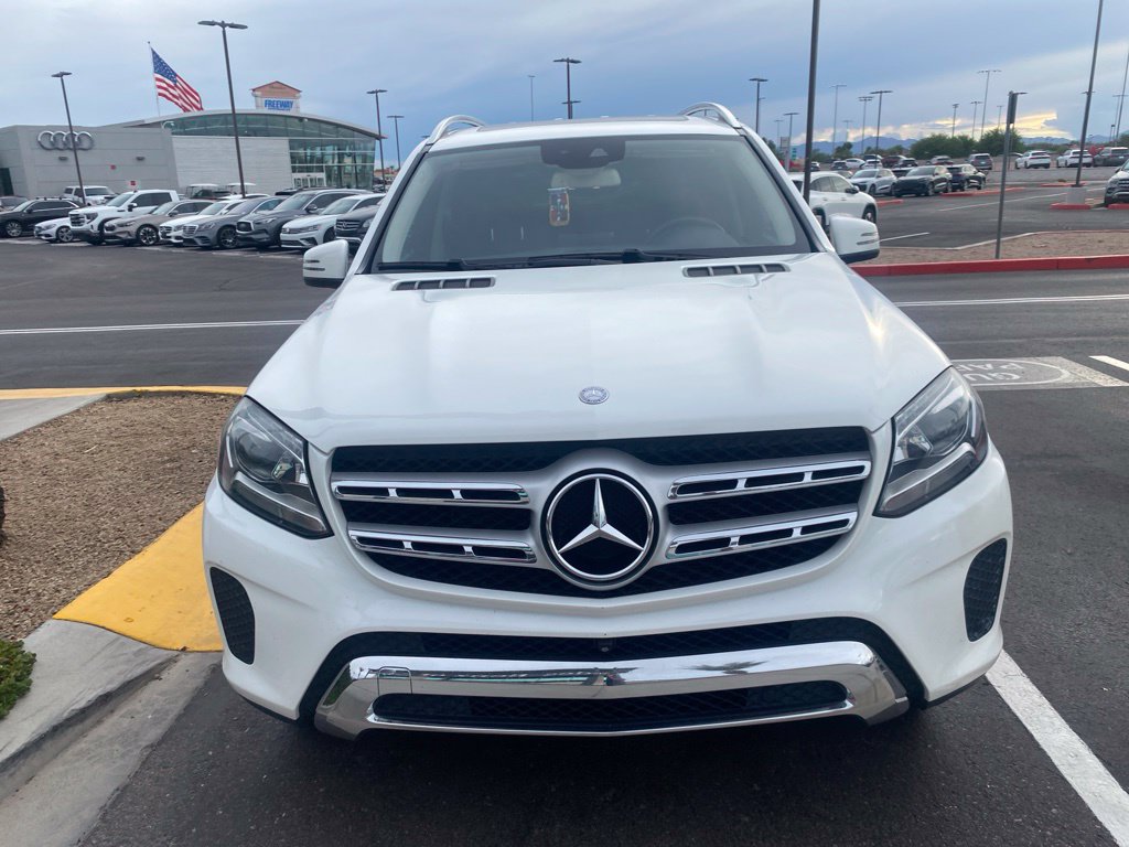 Used 2017 Mercedes-Benz GLS 450 4MATIC image 2