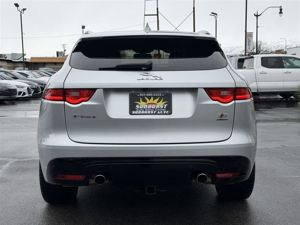 Used 2017 Jaguar F-PACE S AWD/4WD image 6