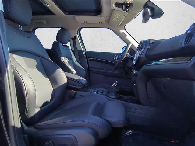 Used 2024 MINI Cooper Countryman S w/ Premium Package image 21