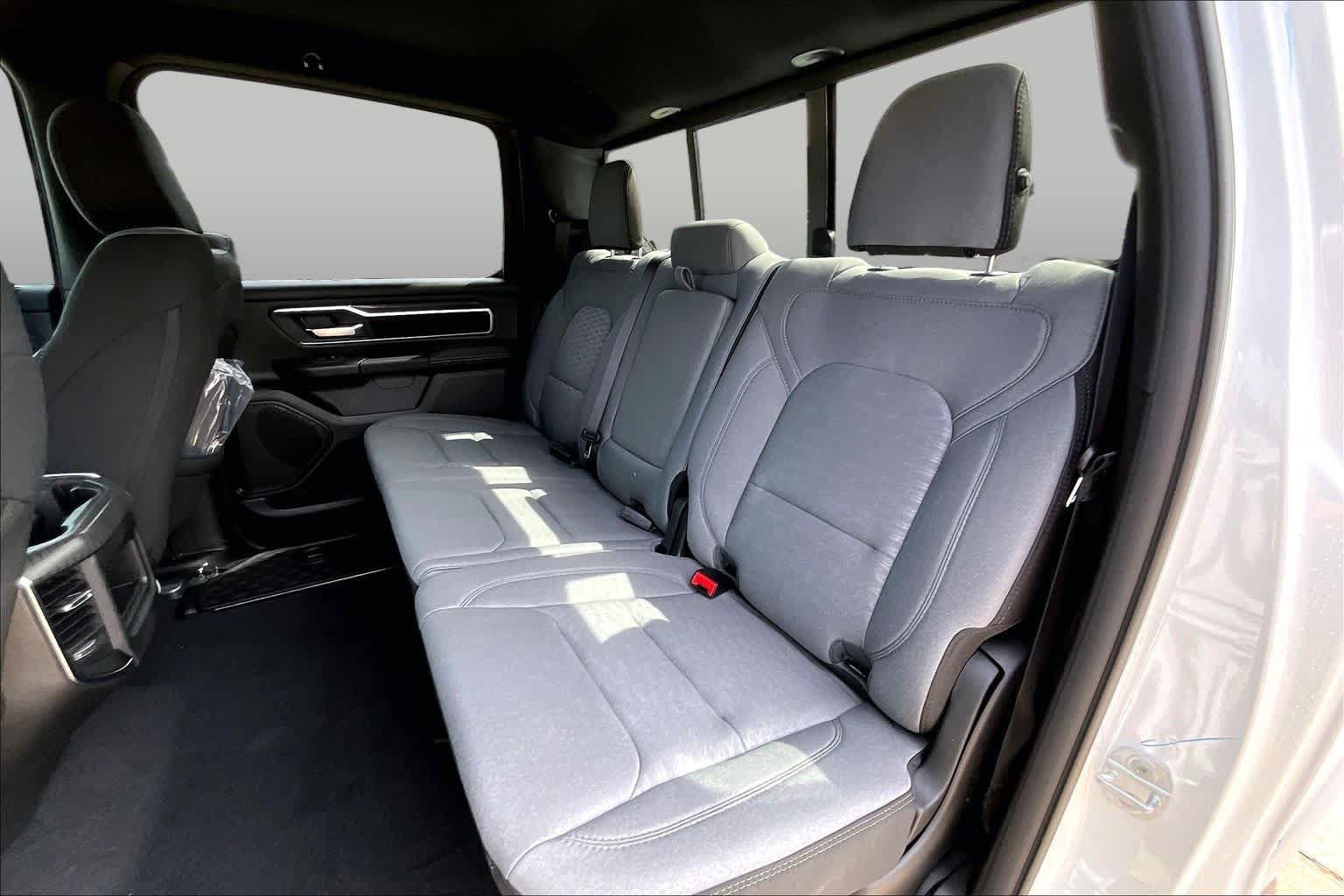 New 2026 RAM 1500 Big Horn AWD/4WD image 22