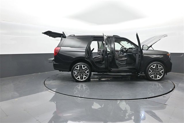 New 2025 Ford Expedition Platinum w/ Platinum Ultimate Package image 37