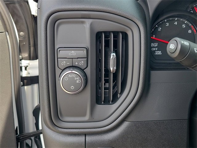 New 2026 Chevrolet Silverado 1500 Custom image 24