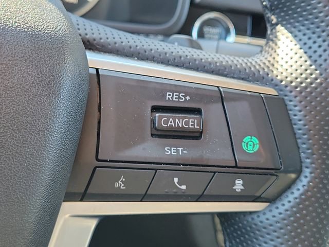 Used 2024 Mitsubishi Outlander SE image 27