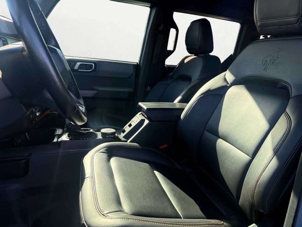 Used 2022 Ford Bronco Badlands w/ Sasquatch Package image 9