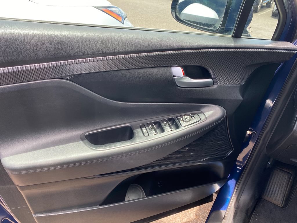 Used 2019 Hyundai Santa Fe SEL FWD image 13