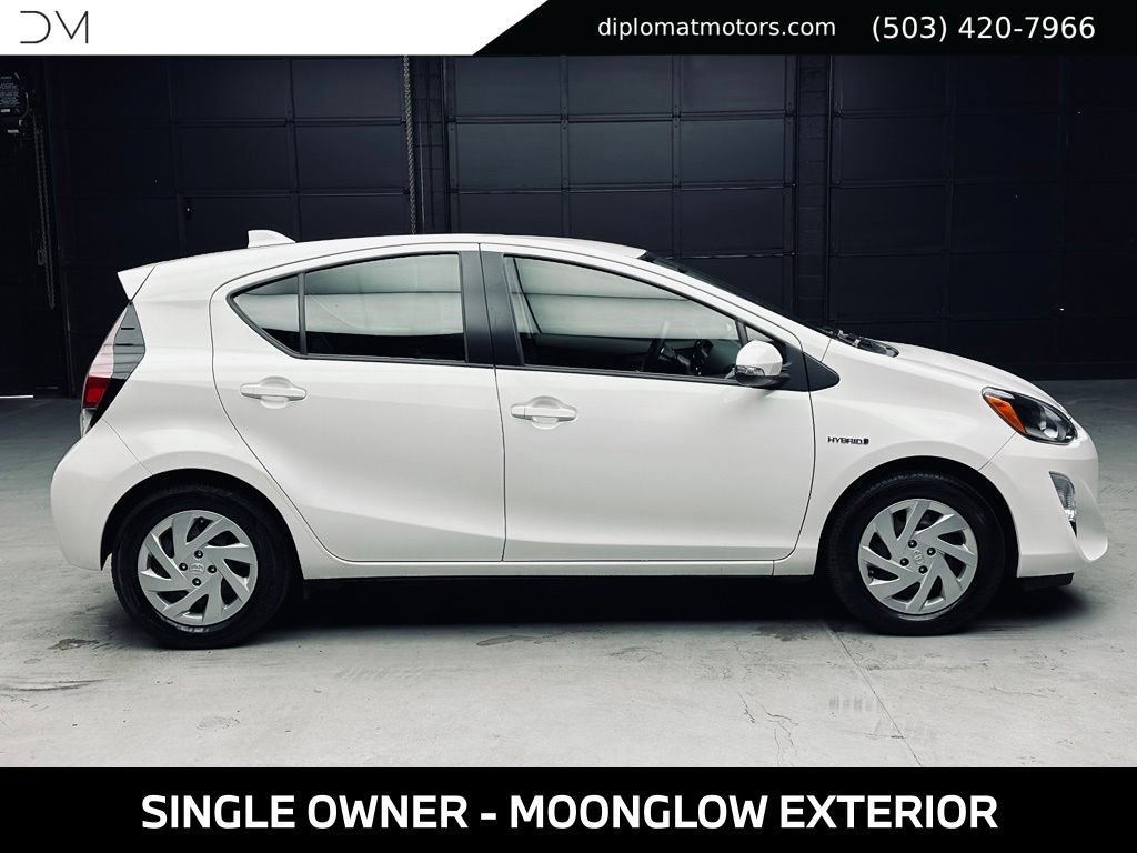 Used 2015 Toyota Prius C Two FWD image 7