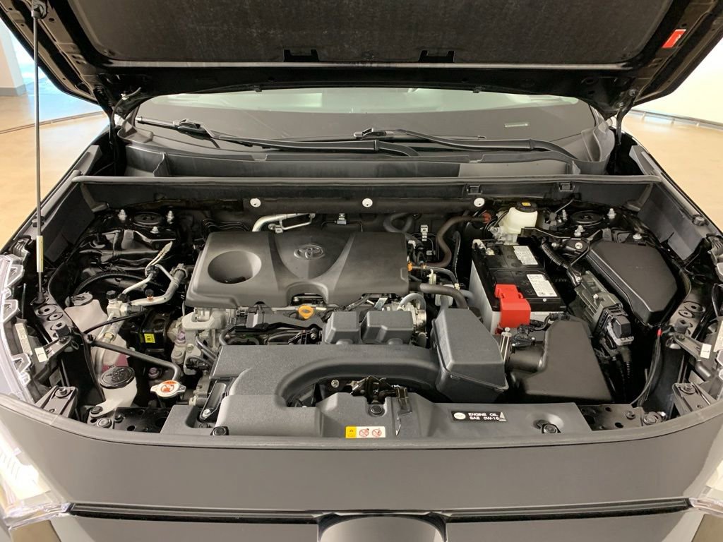 Used 2024 Toyota RAV4 LE image 41