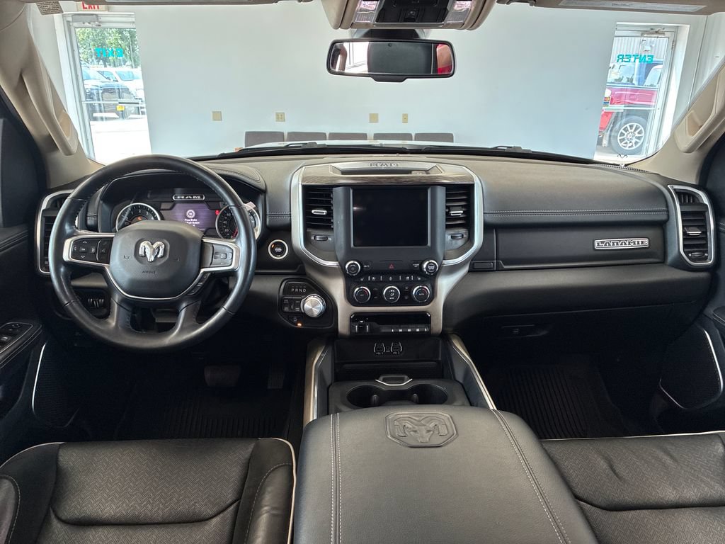 Used 2020 RAM 1500 Laramie AWD/4WD image 13