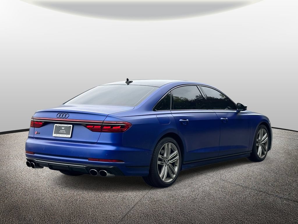Used 2022 Audi S8 w/ S8 Comfort Plus Package AWD/4WD image 2