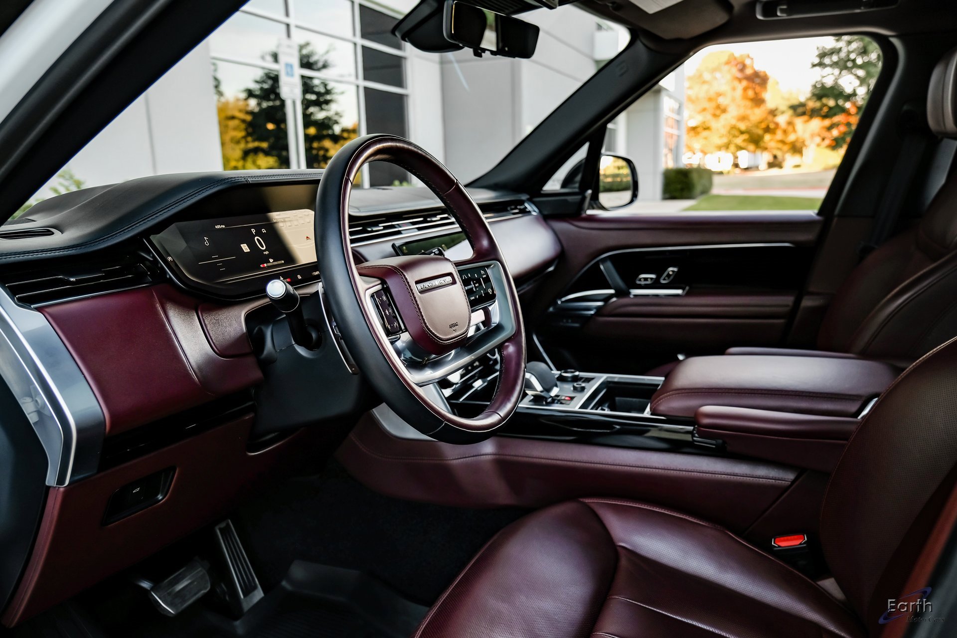 Used 2023 Land Rover Range Rover Long Wheelbase Autobiography image 33