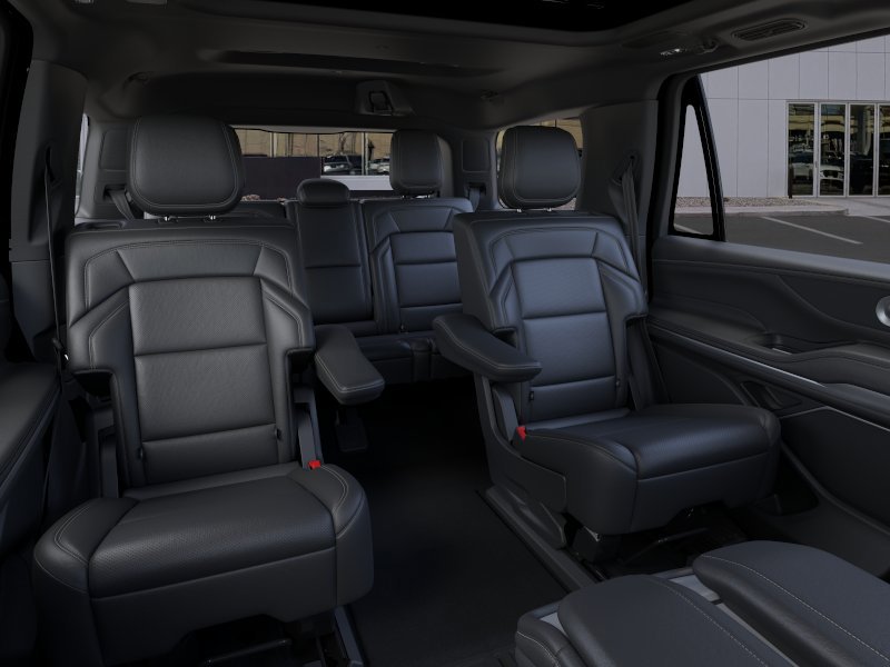 New 2025 Lincoln Navigator Reserve w/ Jet Appearance Package image 11