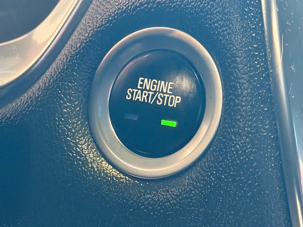 Used 2023 Chevrolet Traverse RS w/ LPO, Floor Liner Package image 31