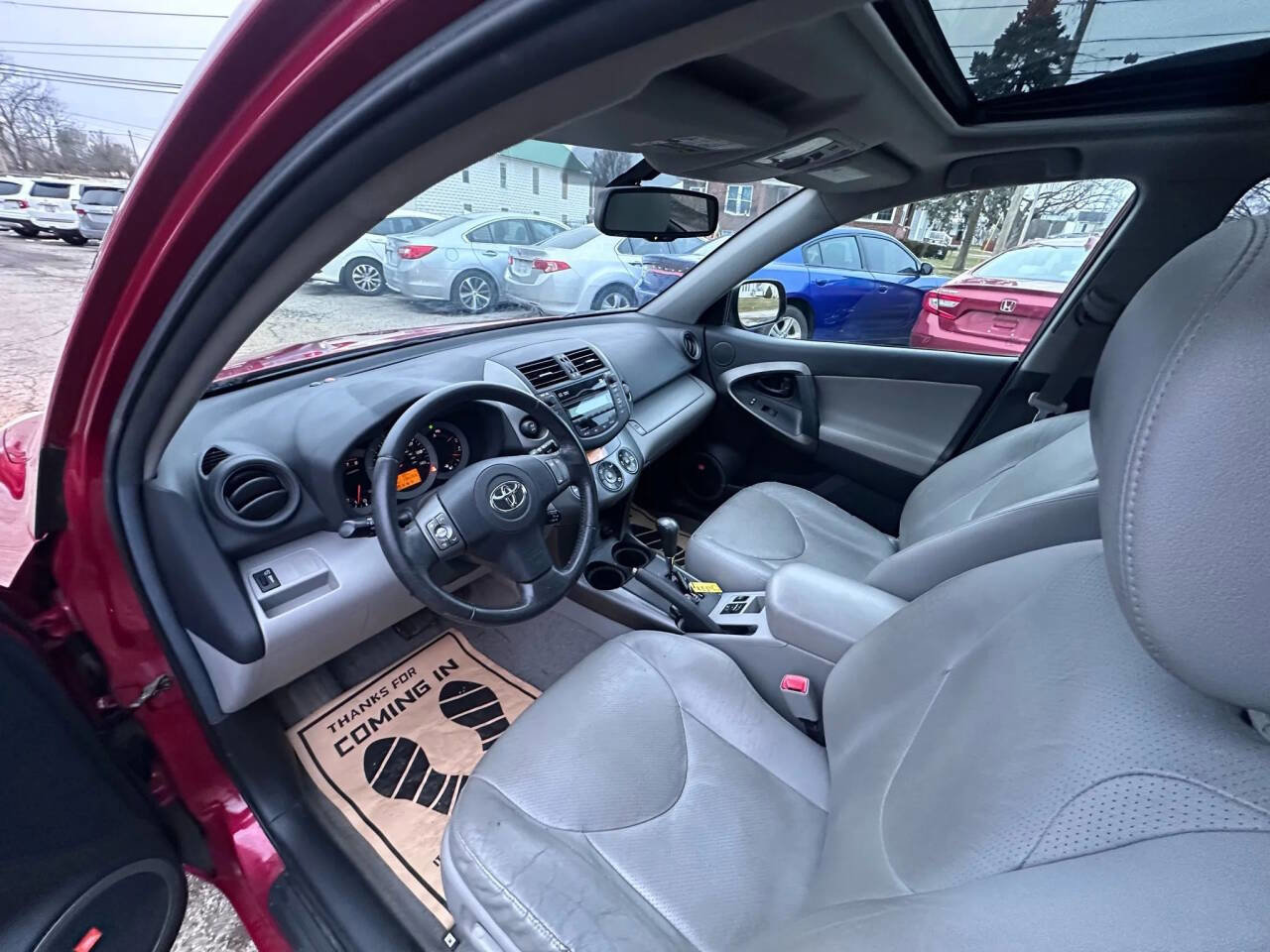 Used 2011 Toyota RAV4 Limited w/ Limited Extra Value Pkg image 9