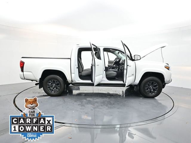 Used 2023 Toyota Tacoma SR5 w/ Technology Package image 45