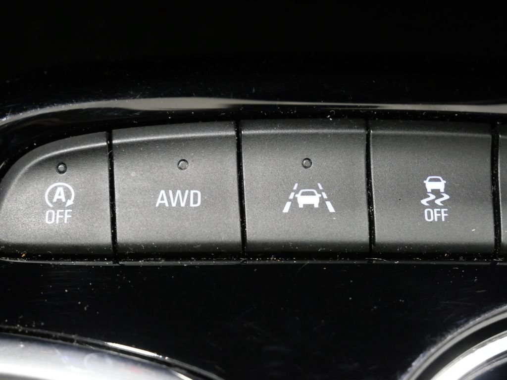 Used 2024 Buick Encore GX Sport Touring AWD/4WD image 22