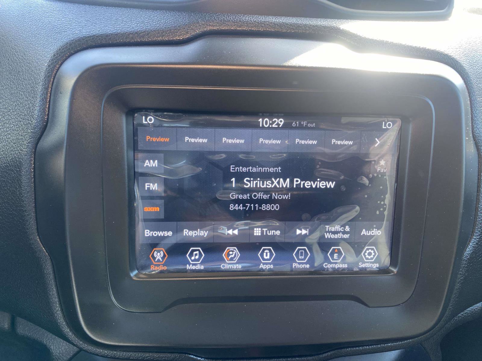 Used 2020 Jeep Renegade Latitude FWD image 24