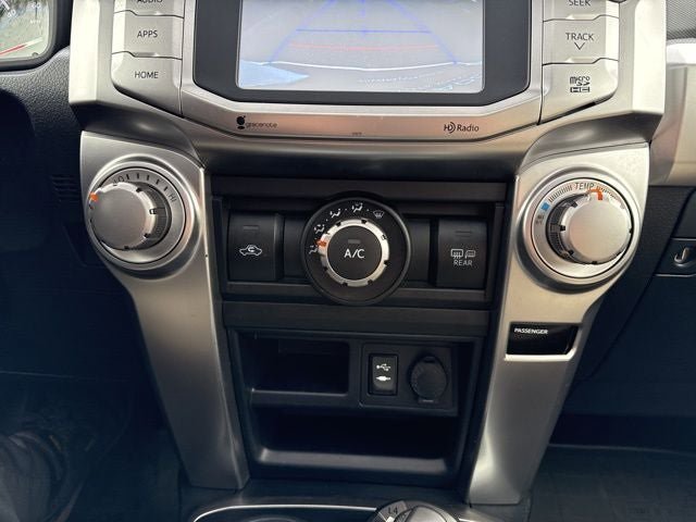Used 2015 Toyota 4Runner SR5 Premium AWD/4WD image 31