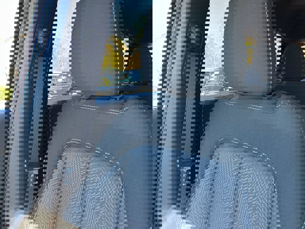 New 2026 Jeep Cherokee Laredo image 21