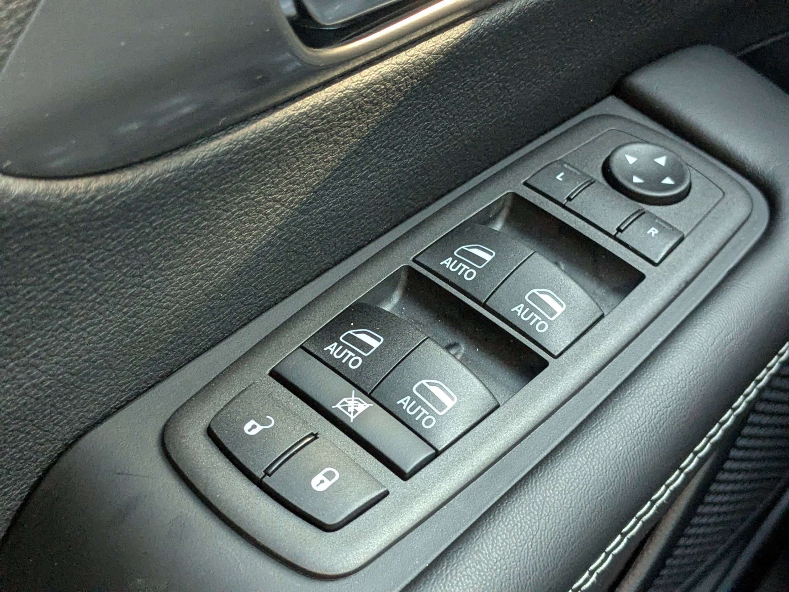 New 2026 Chrysler Pacifica Select image 23