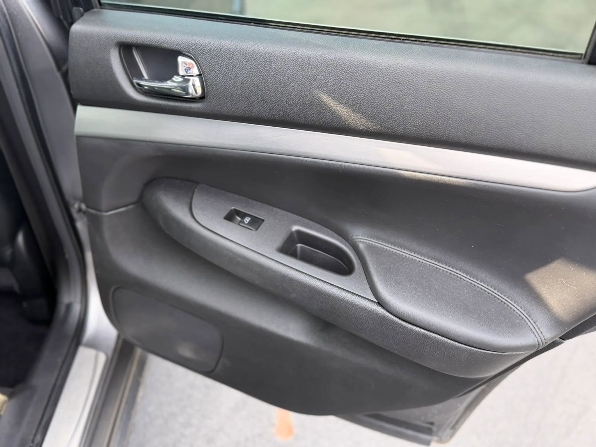 Used 2013 INFINITI G37 x Sedan w/ Premium Pkg image 27