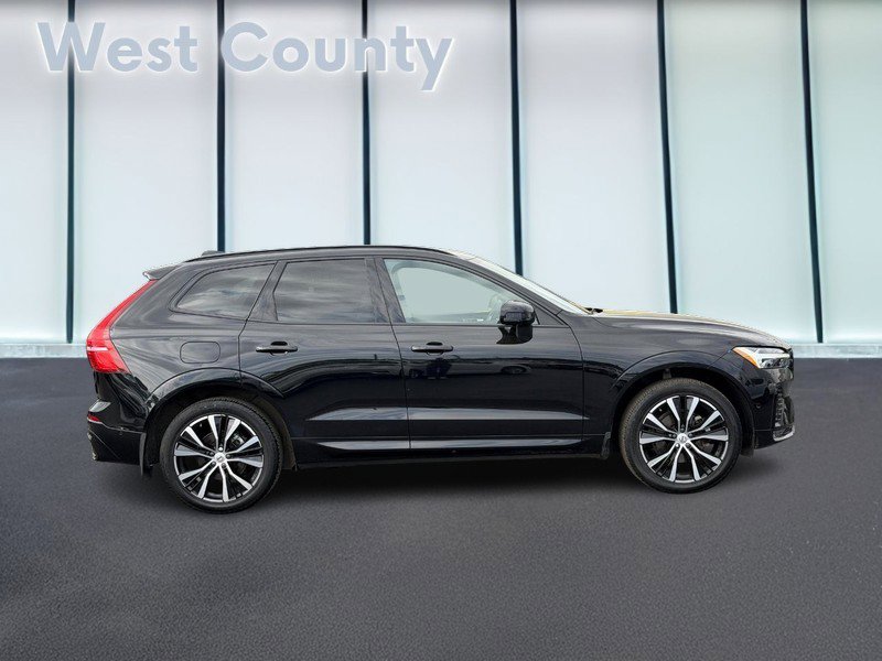 Certified 2024 Volvo XC60 B5 Plus w/ Protection Package Premier AWD/4WD video 2