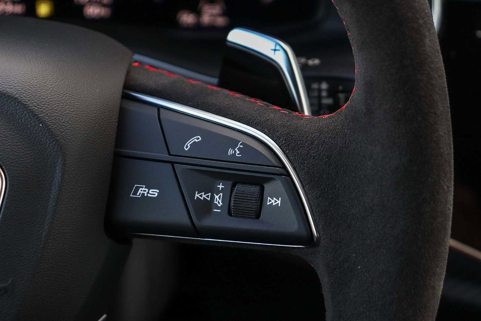 New 2026 Audi RS Q8 performance image 21