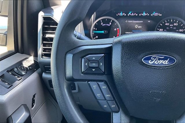 Used 2018 Ford F250 XLT w/ XLT Premium Package AWD/4WD image 20