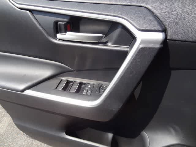 Certified 2025 Toyota RAV4 XLE FWD image 14
