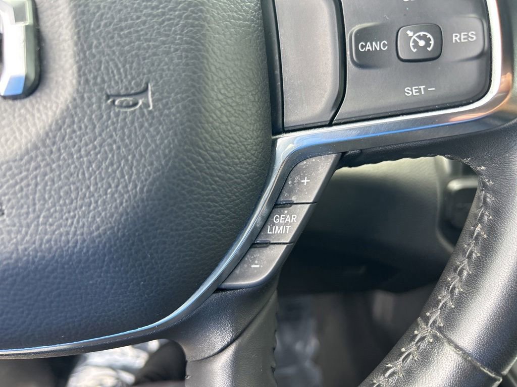Used 2024 RAM 1500 Laramie RWD image 40