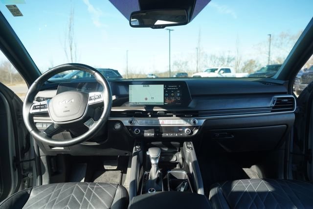 Used 2023 Kia Telluride EX X-Line image 27