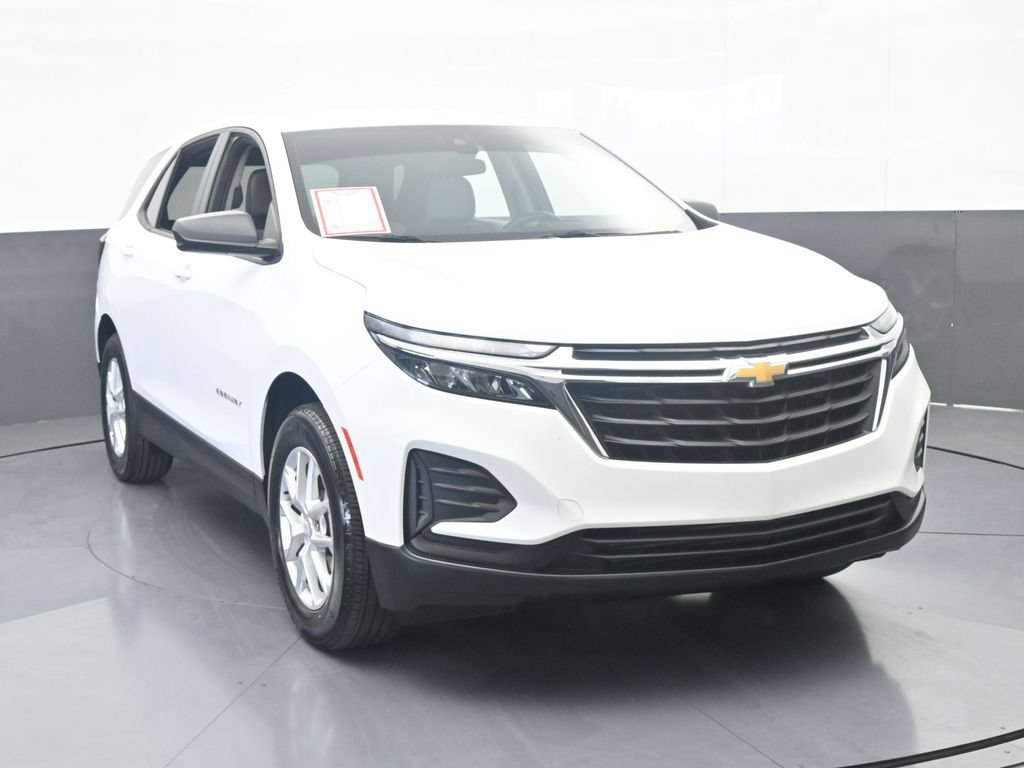 Used 2024 Chevrolet Equinox LS FWD image 9
