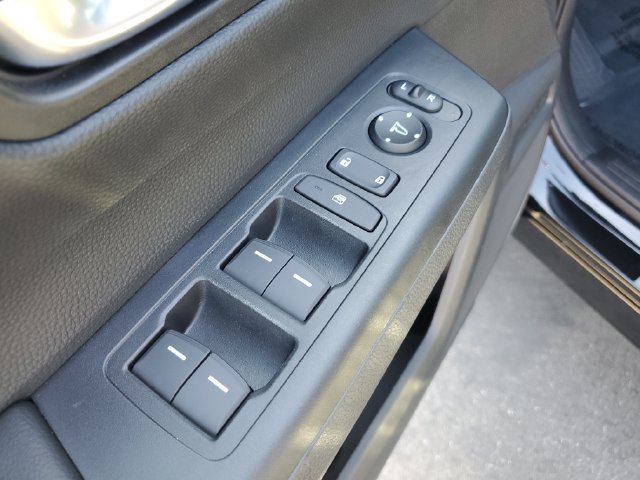 Certified 2025 Honda CR-V Sport-L image 22