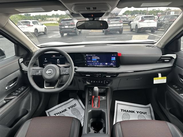 New 2026 Nissan Kicks SR w/ SR Premium Package AWD/4WD image 10