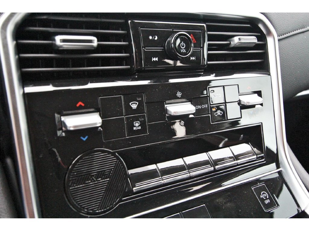 Certified 2026 Nissan Armada SV RWD image 26