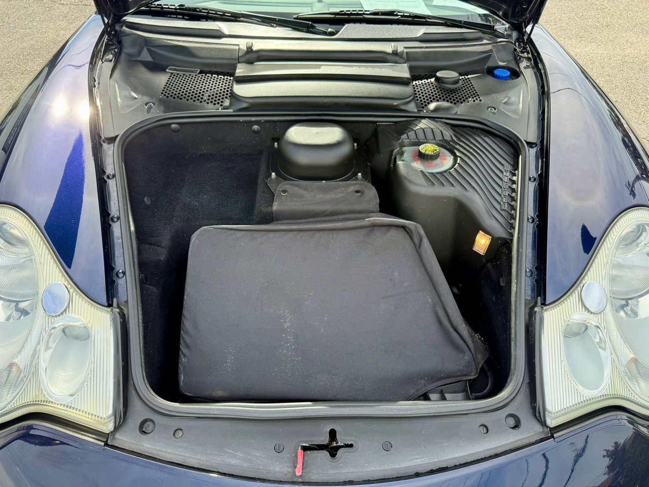 Used 2004 Porsche 911 Carrera 4S image 25