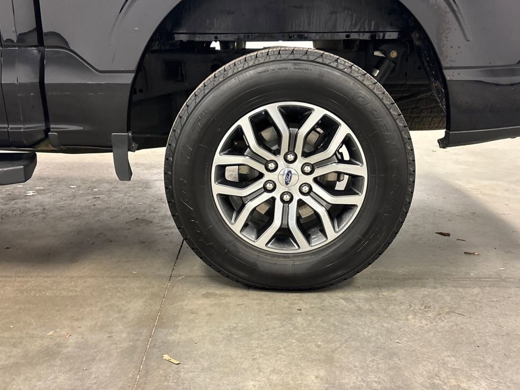 Used 2022 Ford F150 Lariat image 15