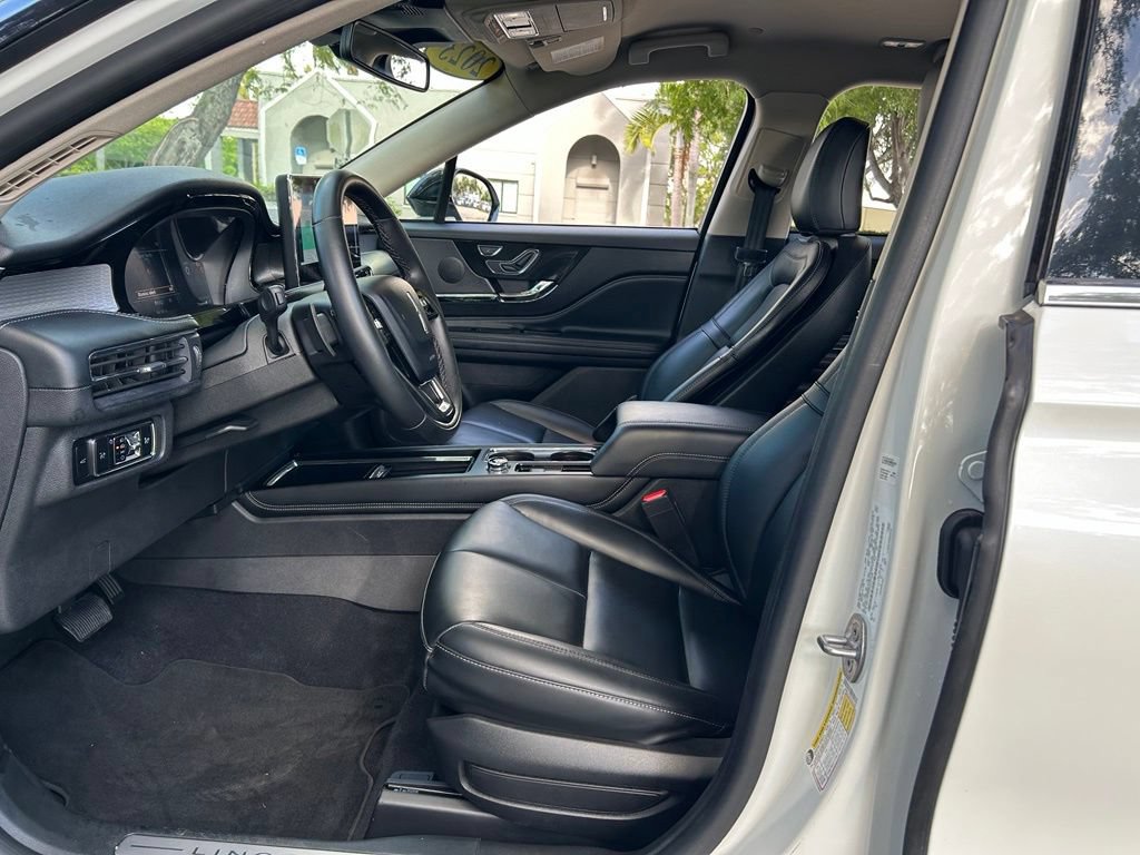 Used 2023 Lincoln Corsair FWD image 15