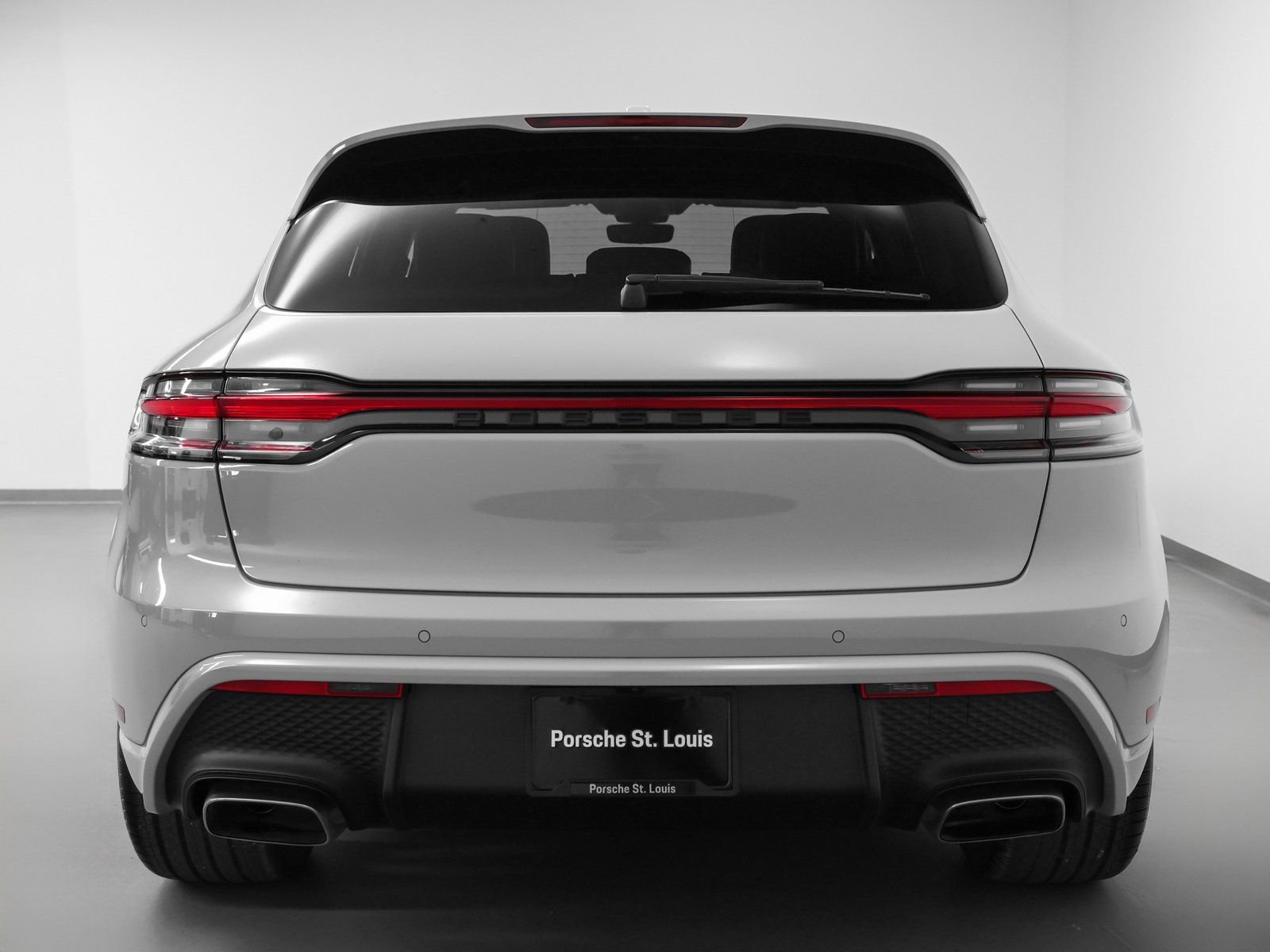 New 2026 Porsche Macan image 11