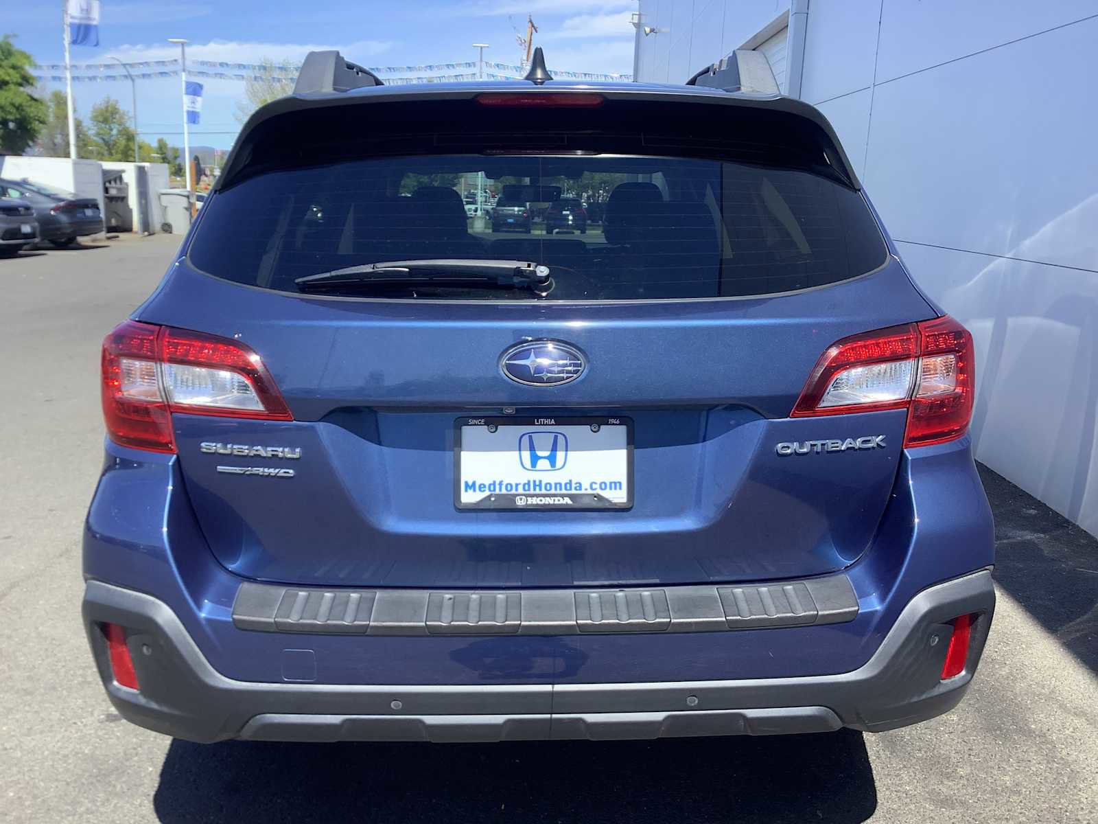 Used 2019 Subaru Outback 2.5i Limited AWD/4WD image 5
