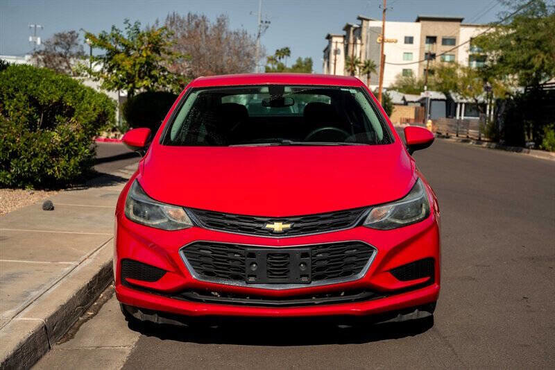 Used 2017 Chevrolet Cruze LT image 8