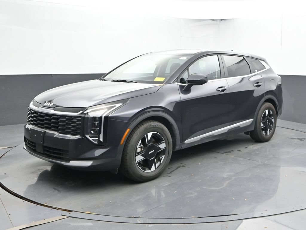Used 2026 Kia Sportage LX FWD image 8