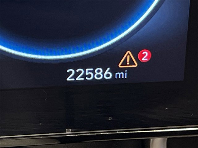 Used 2024 Hyundai Elantra SEL image 23